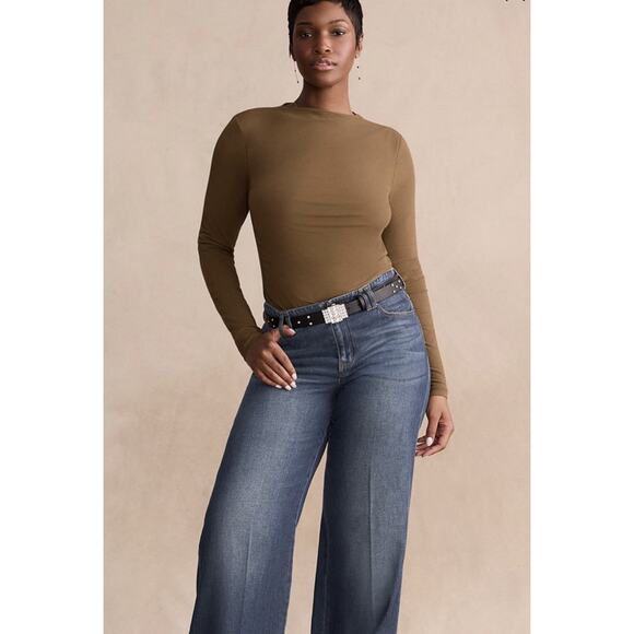 NWT Cabi 2025 NO. 5015|FAUX SUEDE SHIRT Uptown Tee M - Picture 2 of 4